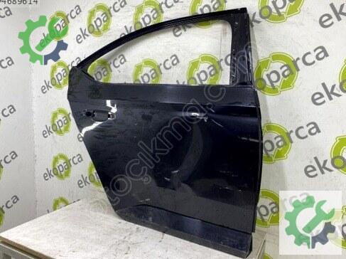 Skoda Superb Sağ Arka Kapı 3V5833052 çıkma parça
