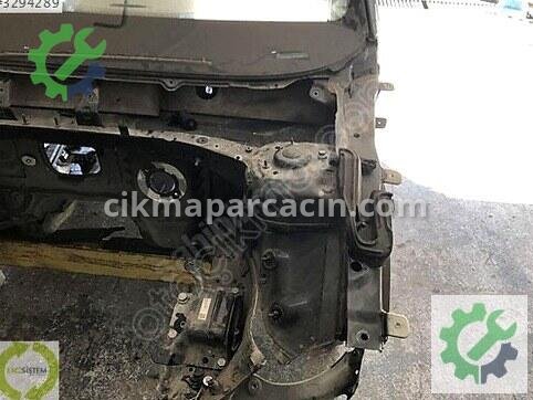 Skoda Superb Sağ Kapı Sacı 3V0810126A çıkma parça