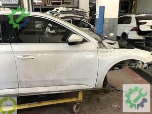 SKODA SUPERB 2015 2024 SAĞ ÖN ÇEYREK 3V5809602C