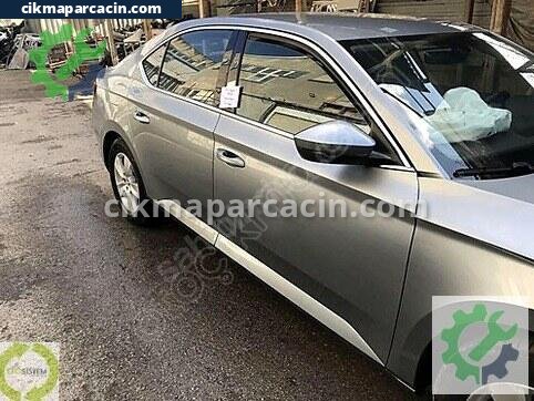 Skoda Superb Komple Ön çıkma parça