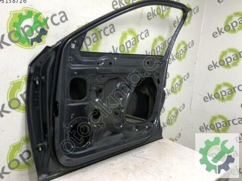 Skoda Superb Sağ Ön Kapı 3V0831052 çıkma parça