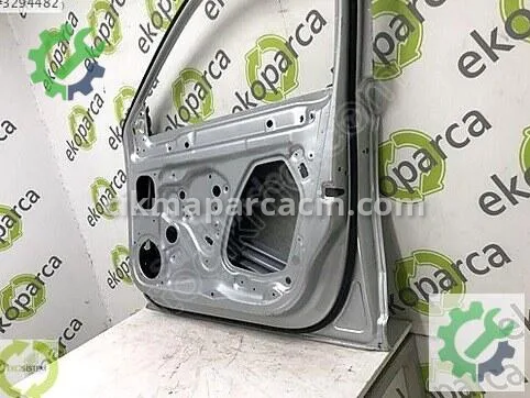 Skoda Superb Sağ Ön Kapı 3V0831052 çıkma parça