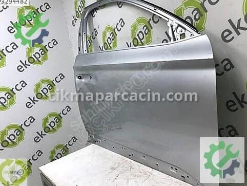 Skoda Superb Sağ Ön Kapı 3V0831052 çıkma parça