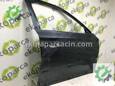 Skoda Superb Sağ Ön Kapı 3V0831052 çıkma parça