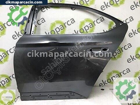 Skoda Superb Sol Arka Kapı çıkma parça