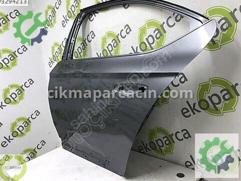 Skoda Superb Sol Arka Kapı 3V5833051 çıkma parça