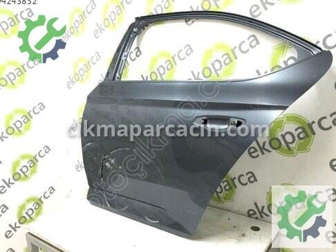 Skoda Superb Sol Arka Kapı 3V5833051 çıkma parça
