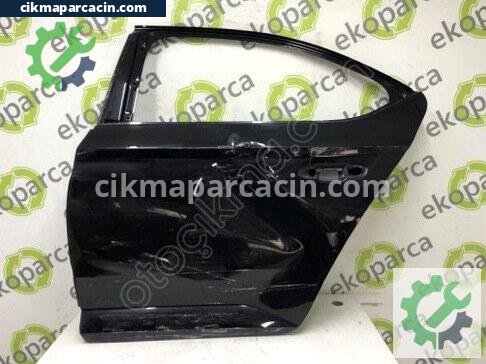 Skoda Superb Sol Arka Kapı çıkma parça