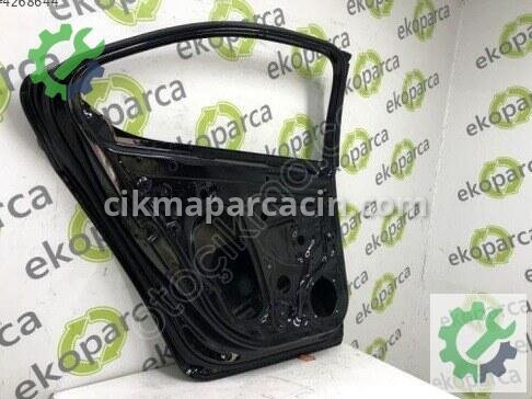Skoda Superb Sol Arka Kapı 3V5833051 çıkma parça