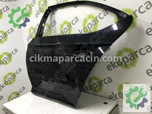 Skoda Superb Sol Arka Kapı 3V5833051 çıkma parça