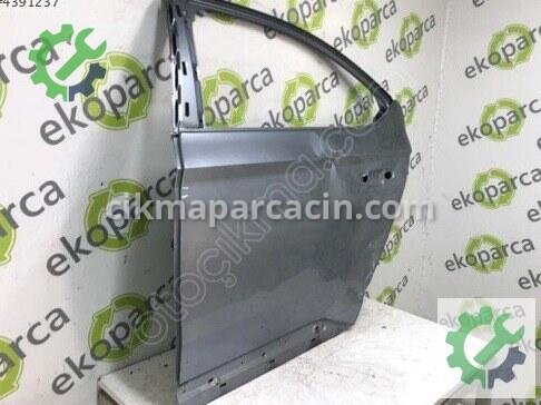 Skoda Superb Sol Arka Kapı 3V5833051 çıkma parça