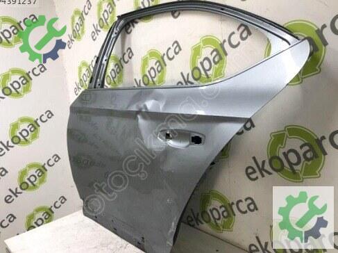 Skoda Superb Sol Arka Kapı 3V5833051 çıkma parça