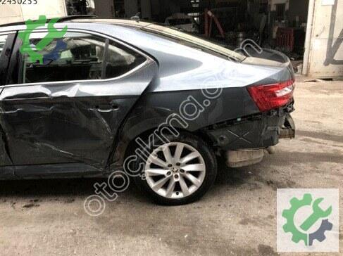 Skoda 120 Sol Arka Kapı 3V5833051 çıkma parça