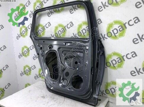 Skoda Superb Sol Arka Kapı 3V9833051 çıkma parça