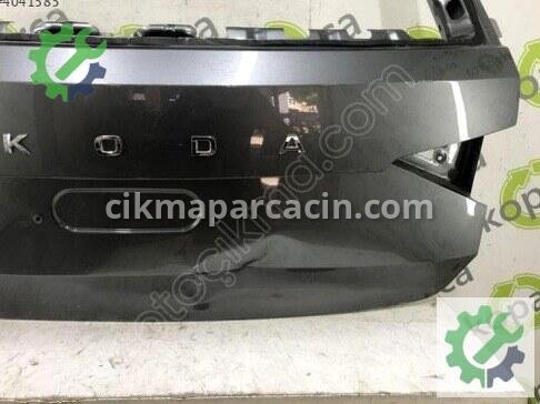 Skoda Superb Bagaj Kapağı 3V9827023 çıkma parça