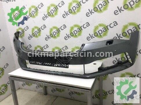 Skoda Superb Ön Tampon 3V0807218F çıkma parça