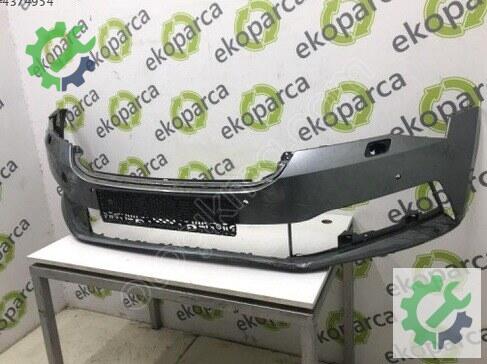 Skoda Superb Ön Tampon 3V0807218F çıkma parça