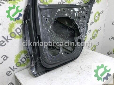Skoda Superb Sağ Arka Kapı 3P3833052 çıkma parça