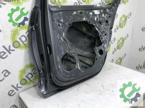 Skoda Superb Sağ Arka Kapı 3P3833052 çıkma parça