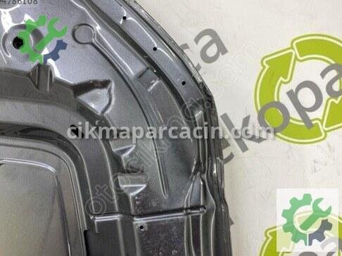 Skoda Superb Kaput 3P0823031 çıkma parça