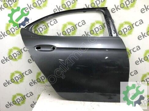 Skoda Superb Sağ Arka Kapı 3P3833052 çıkma parça