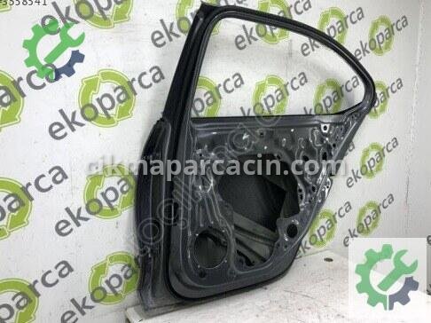 Skoda Superb Sağ Arka Kapı 3P3833052 çıkma parça