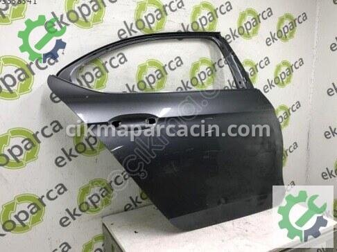Skoda Superb Sağ Arka Kapı 3P3833052 çıkma parça