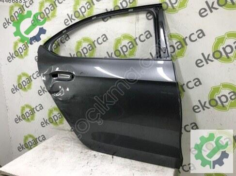 Skoda Superb Sağ Arka Kapı 3P3833052 çıkma parça