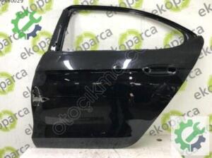 SKODA SUPERB 2024 2026 SOL ARKA KAPI 3P3833051