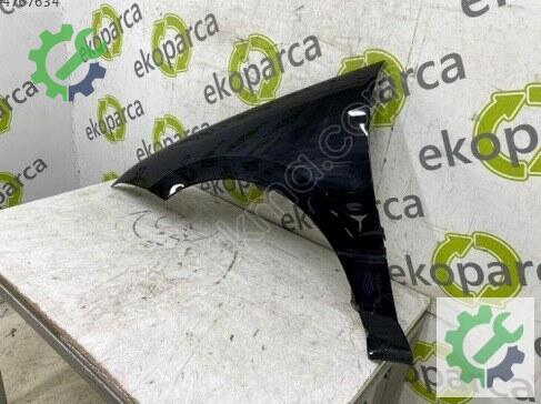 Skoda Superb Sol Ön Çamurluk 3P0821105 çıkma parça