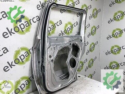 Skoda Yeti Sağ Arka Kapı 5L0833052 çıkma parça