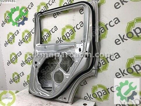 Skoda Yeti Sağ Arka Kapı 5L0833052 çıkma parça
