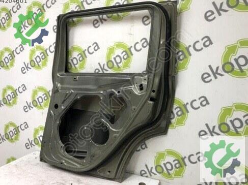 Skoda Yeti Sağ Arka Kapı 5L0833052 çıkma parça