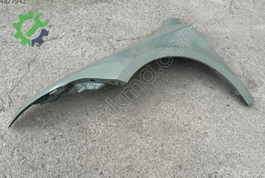 Skoda Octavia Sağ Ön Çamurluk 3T0821022 çıkma parça