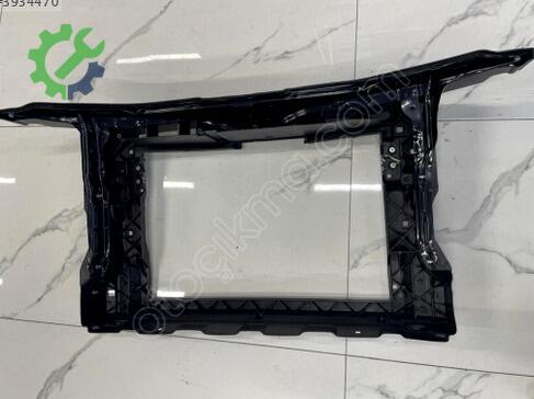 Skoda Superb Ön Panel 3T0805588D çıkma parça