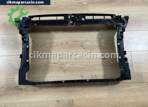 Skoda Superb Ön Panel çıkma parça