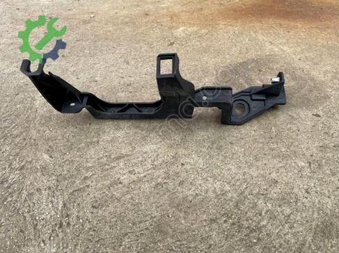 Skoda Superb Ön Panel 3V0805308 çıkma parça