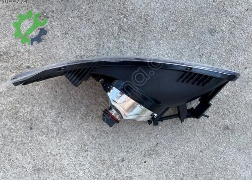 Skoda Superb Sağ Sis Farı 3T0941702 çıkma parça