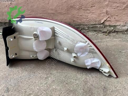 Skoda Superb Sol Arka Stop 3T5945111 çıkma parça