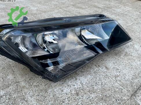 Skoda Superb Sağ Ön Far 3V1941016 çıkma parça