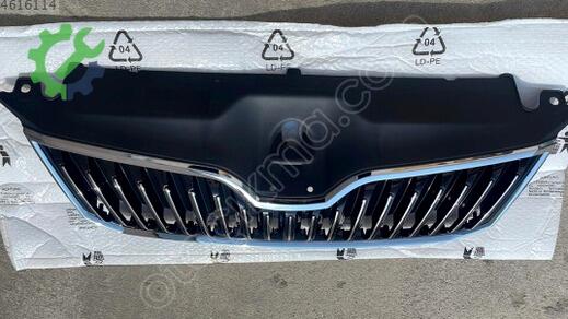Skoda Octavia Ön Panjur 3V0853653B çıkma parça