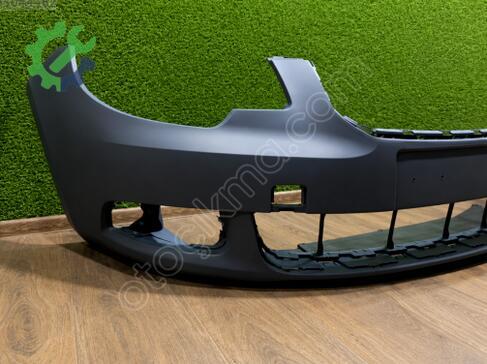Skoda Superb Ön Tampon 3T0807221 çıkma parça
