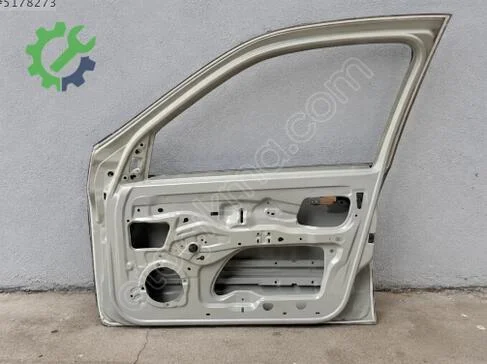 Renault Symbol Sağ Ön Kapı 801001128R çıkma parça