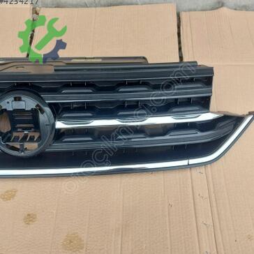 Volkswagen T-Cross Ön Panjur 2GM853651D çıkma parça