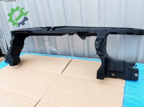 Volkswagen Transporter Ön Panel çıkma parça