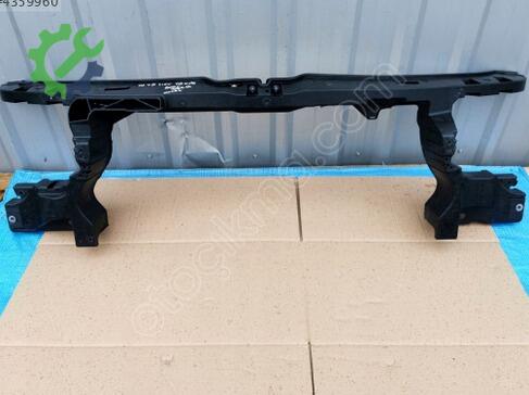 Volkswagen Transporter Ön Panel 7E0805594Q çıkma parça