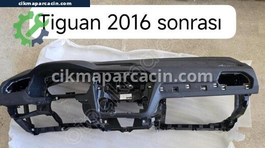 Volkswagen Tiguan Ön Torpido çıkma parça