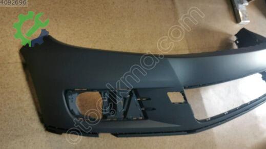Volkswagen Tiguan Ön Tampon 5N0807217ENGRU çıkma parça
