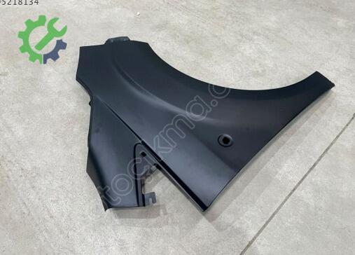 Ford Tourneo Courier Sağ Ön Çamurluk ET76A16015AE çıkma parça