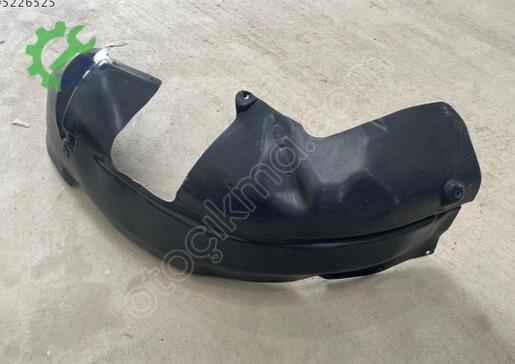 Ford Tourneo Courier Davlumbaz ET7616115AC çıkma parça